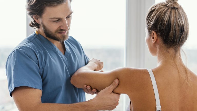 Best Physio in Richmond and abbotsford for shoulder bursitis treatment